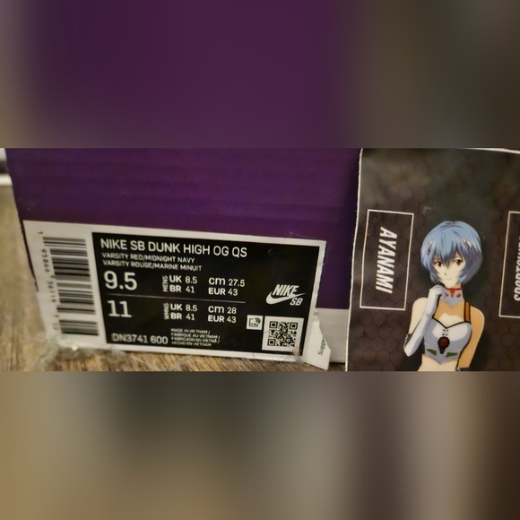 Nike SB Dunk High OG QS Supreme 10 - Picture 5 of 6